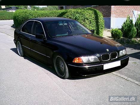 BMW 525 tds billede 1