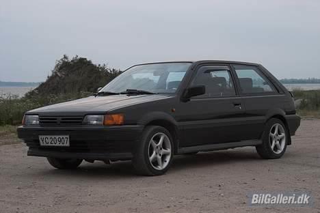 Nissan sunny gti billede 1