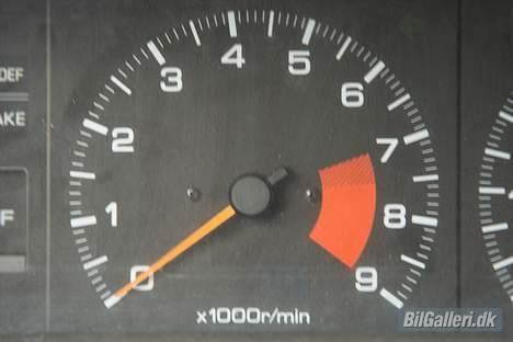 Nissan sunny gti billede 5