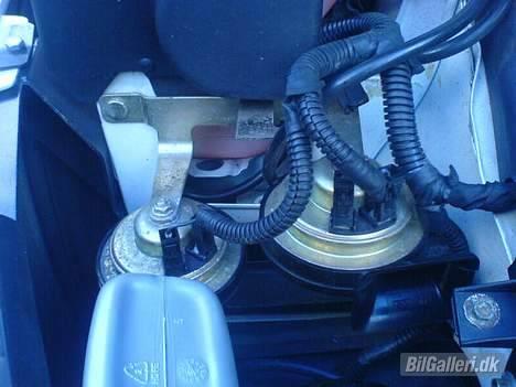 Fiat -solgt- Coupe´ MY  - original del der plejer at være GODT tæret.. billede 3