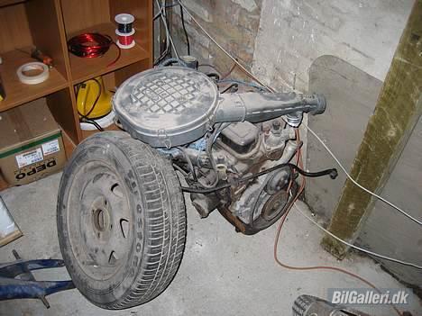 Ford Fiesta 1600CVH Solgt - Her er så den gamle 1,1 blok billede 12