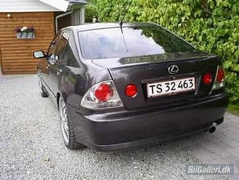 Lexus IS200 Sport  20" (Solgt) billede 3