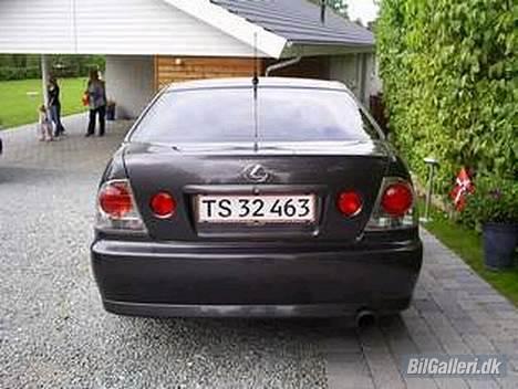 Lexus IS200 Sport  20" (Solgt) billede 4