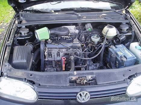 VW Golf 1,8 pink floyd SOLGT billede 10