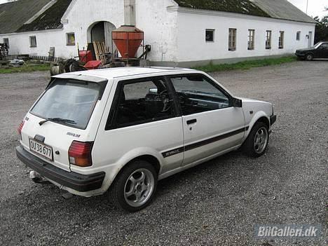 Toyota Starlet 1,3 12V Sport billede 2