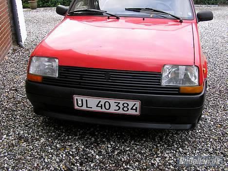 Renault 5 - solgt - Fronten på klenodiet billede 5