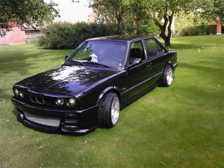 BMW e30  under ombygning billede 1
