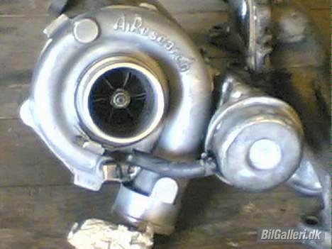 BMW e30  under ombygning - min turbo :) billede 3