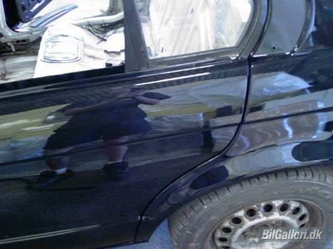 BMW e30  under ombygning - mine bagdøre uden håndtag billede 6