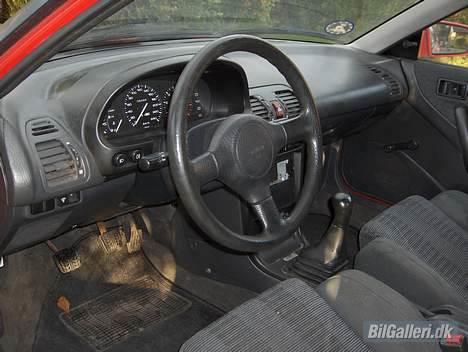 Mazda 323f 1,8i gt billede 6