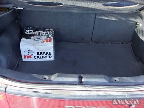 Mazda 323f 1,8i gt billede 12