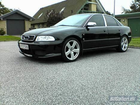 Audi A4 *Solgt* - Ny kofanger, tonede ruder, crome B stolper billede 14