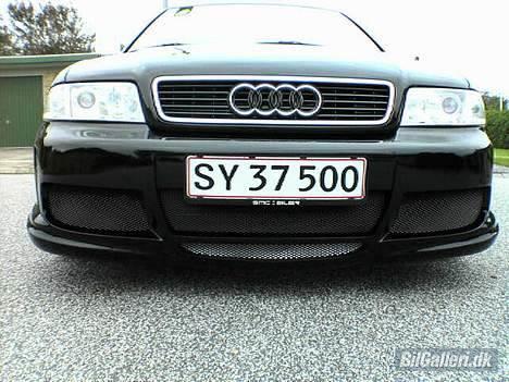 Audi A4 *Solgt* - Ny kofanger, trækker bilen ned så den kun er 7 cm over jorden.. billede 15