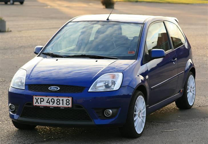 Ford Fiesta ST 182 HK SOLGT - Billedet er næsten på 19 megapixel :-) billede 1