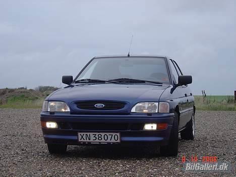 Ford Escort (Solgt) billede 3