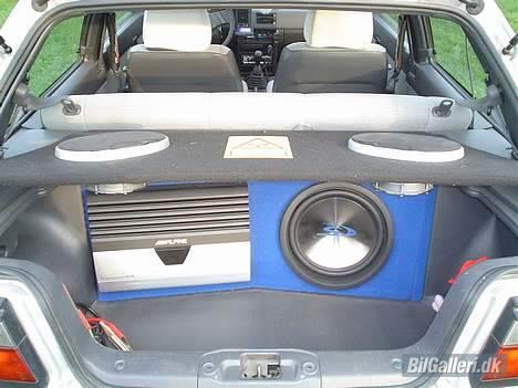 Nissan sunny billede 8