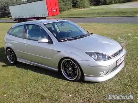 Ford FOCUS SILVER *BYTTET* billede 15