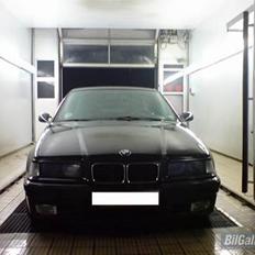 BMW 320i e36 ( SOLGT)