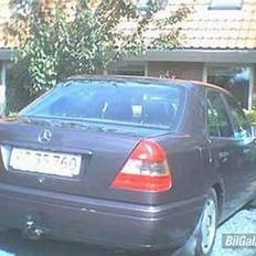 Mercedes Benz C180 Sport