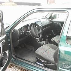 VW Golf Joker 1.8 *SOLGT*
