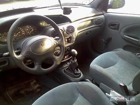 Renault Megane Coupé Solgt. billede 5