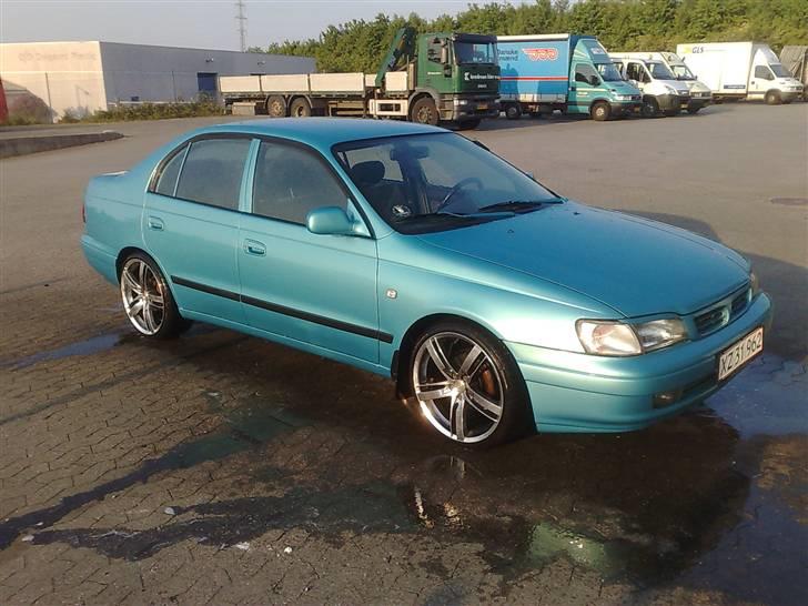 Toyota Carina E - Ny Malet - Som den ser ud i dag... billede 2