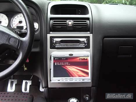 Opel Astra G 2.0 16v sport - mit 42" biograf i slæden billede 2