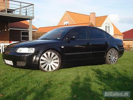 VW Passat 1.8 T *SOLGT* billede 1