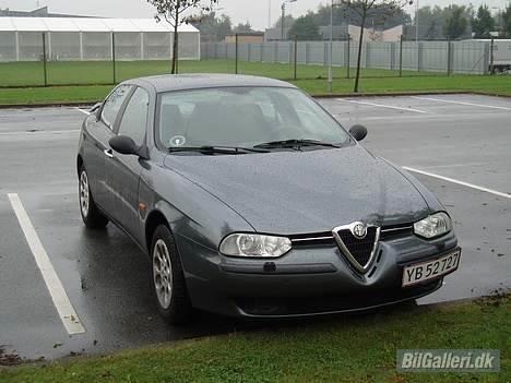 Alfa Romeo 156 billede 2
