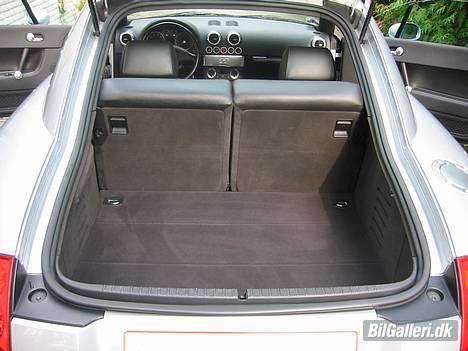 Audi TT Quattro *SOLGT* - ...Til gengæld er der god plads i bagagerummet. billede 12