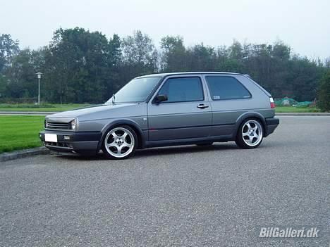 VW GOLF 2 ( SOLGT ) billede 2