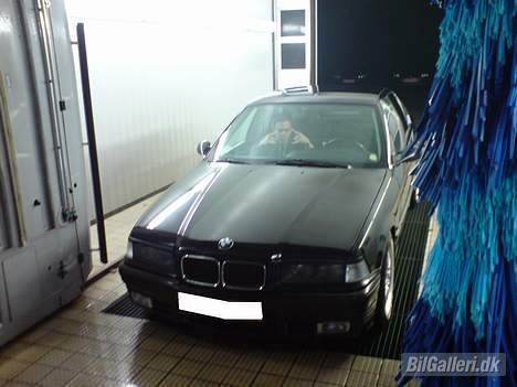 BMW 320i e36 ( SOLGT) billede 2