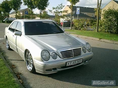 Mercedes Benz E 220 cdi solgt billede 9