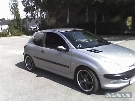 Peugeot 206 xt *solgt* billede 8