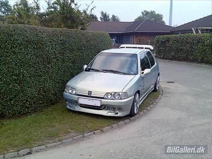 Peugeot 106 T billede 1