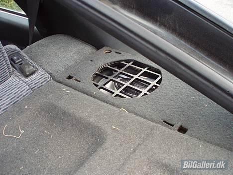 Mitsubishi Galant 2.0 LE - SOLGT! - Lidt bøvl at skille ad. men nice at det kunne være der. billede 5