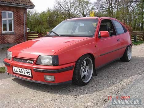 Opel Kadett E GSI  SOLGT! billede 1