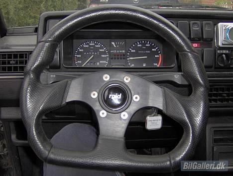 VW Jetta 1,8i CL *SOLGT* - Raid sportsrat billede 5