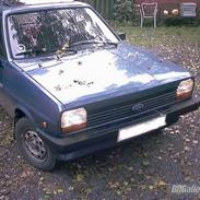 Ford Fiesta 0,957cm3 *SOLGT*