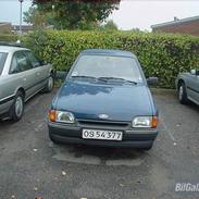 Ford escort 1,6 cl cvh SOLT