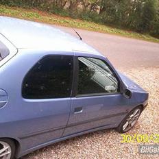 Peugeot 306 1,8 16V SOLGT