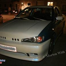 Nissan sunny twincame