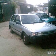 Nissan sunny twincame