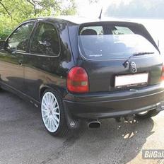 Opel Corsa B GSi Total skadet