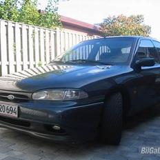 Ford mondeo 1,8 <<<SOLGT>>>