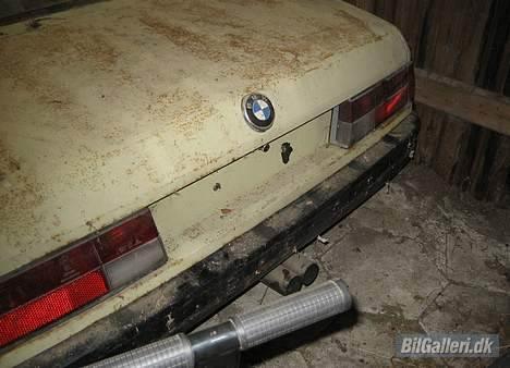BMW 633 CSI - E24 *SKROTTET* billede 6