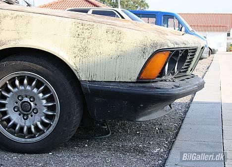 BMW 633 CSI - E24 *SKROTTET* - Her ses for alvor hajfronten billede 20