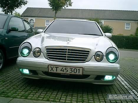 Mercedes Benz E 220 cdi solgt billede 17