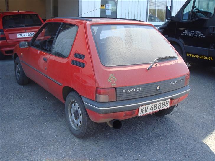 Peugeot 205 XS (Solgt) billede 7