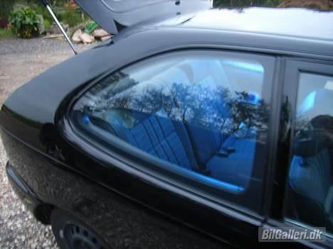 Toyota Corolla (Total skadet) billede 10